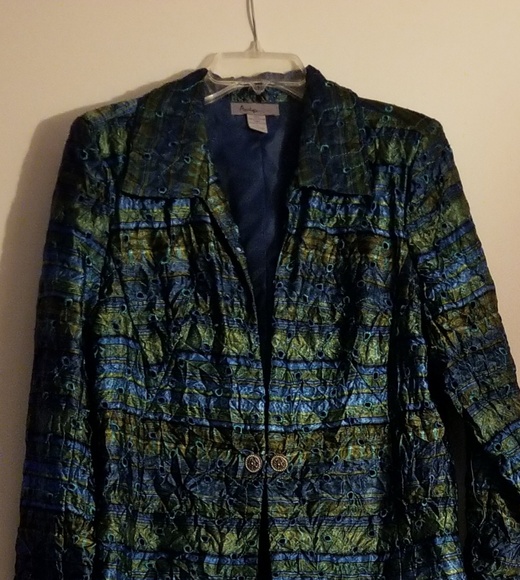 Jacket - Picture 1 of 7